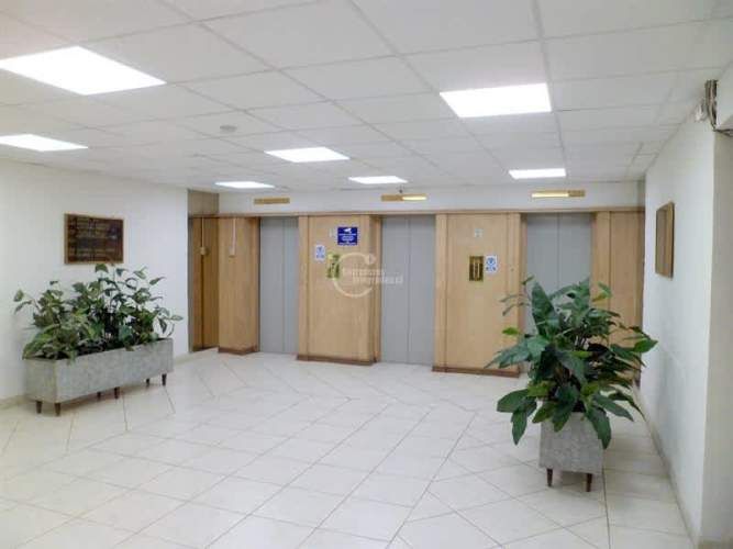 OFICINA Galerías Alessandri Frente al Banco Central