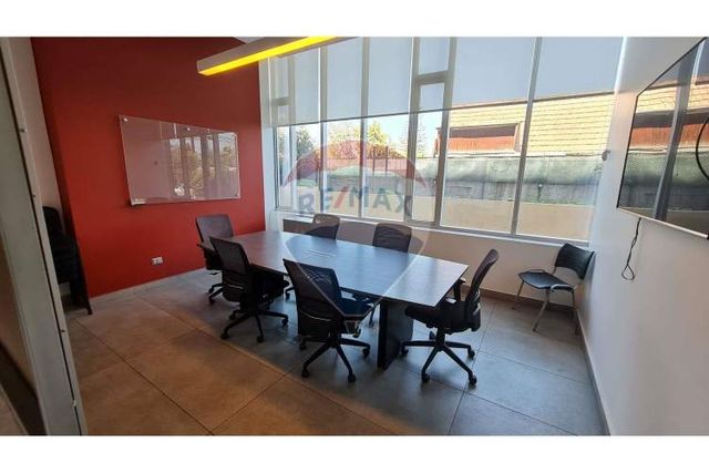 Impecable! linda oficina pasos metro los dominicos