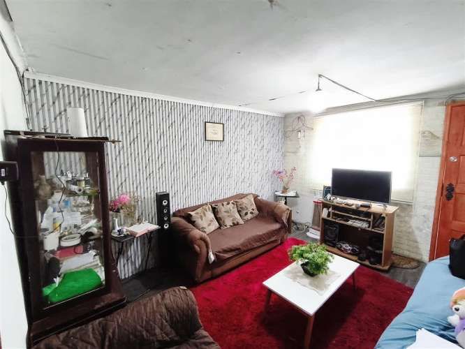 CASA CASA EN SAN JOAQUÍN CON EXCELENTE CONECTIVIDAD Y SERVICIOS