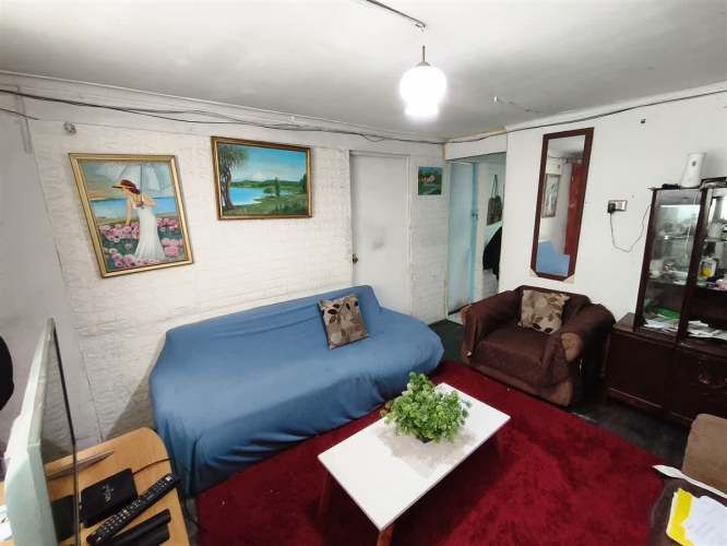 CASA CASA EN SAN JOAQUÍN CON EXCELENTE CONECTIVIDAD Y SERVICIOS