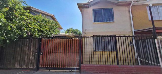 ARRIENDO CASA  2 DORMITORIOS VILLA EL AMANECER  QUILICURA