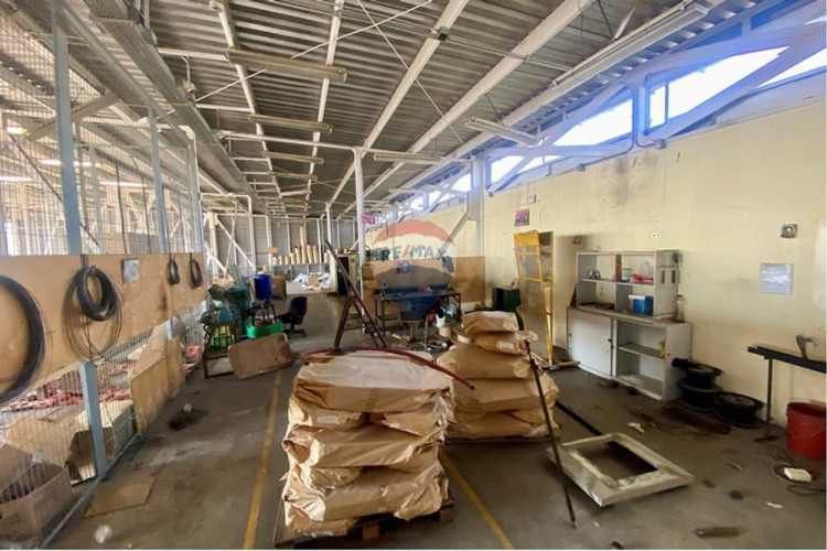 Oportunidad! terreno de suelo industrial