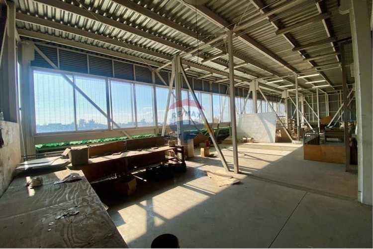 Oportunidad! terreno de suelo industrial