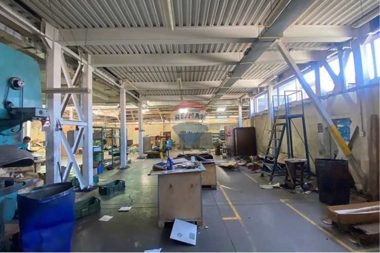 Oportunidad! terreno de suelo industrial