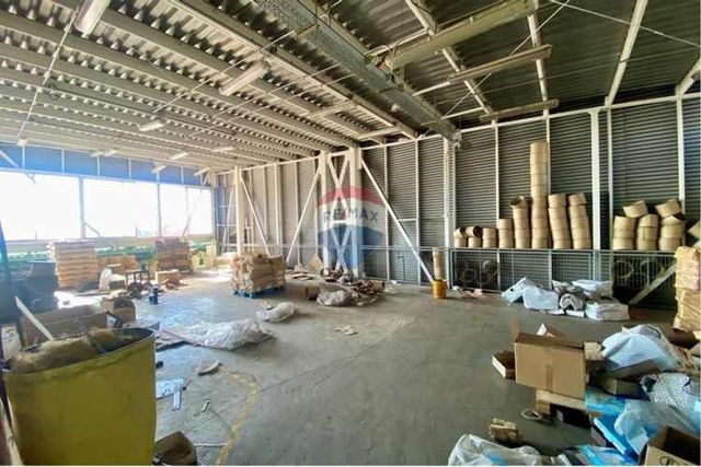 Oportunidad! terreno de suelo industrial