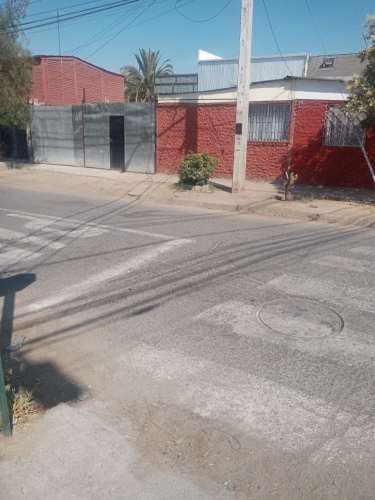 CASA CON TERRENO GRANDE AVENIDA PRINCIPAL