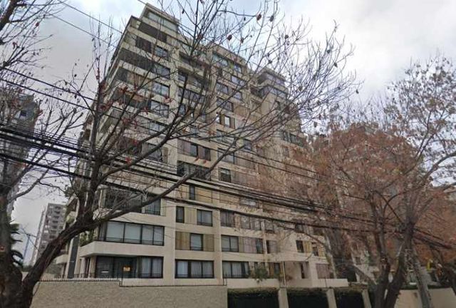 Departamento 3 Dorm. más servicio, Estac. y Bodega, Rotonda Atenas