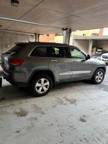 JEEP GRAND CHEROKEE LTDA 4X4 5.7 AUT