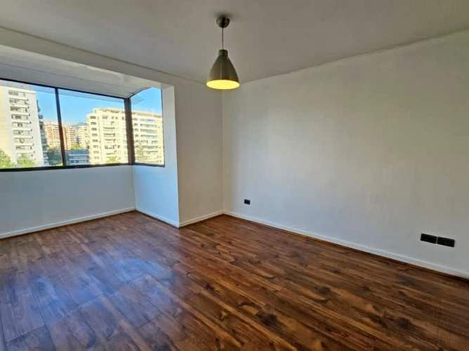 Venta Depto Las Condes 3D+3B+1Est+1Bod 89m2 Colón/