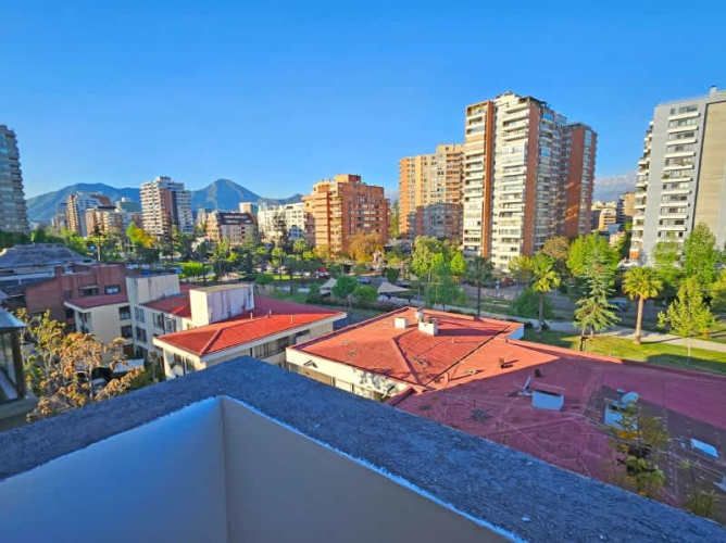 Venta Depto Las Condes 3D+3B+1Est+1Bod 89m2 Colón/
