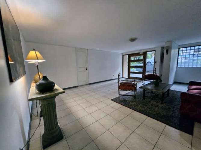 Venta Depto Las Condes 3D+3B+1Est+1Bod 89m2 Colón/