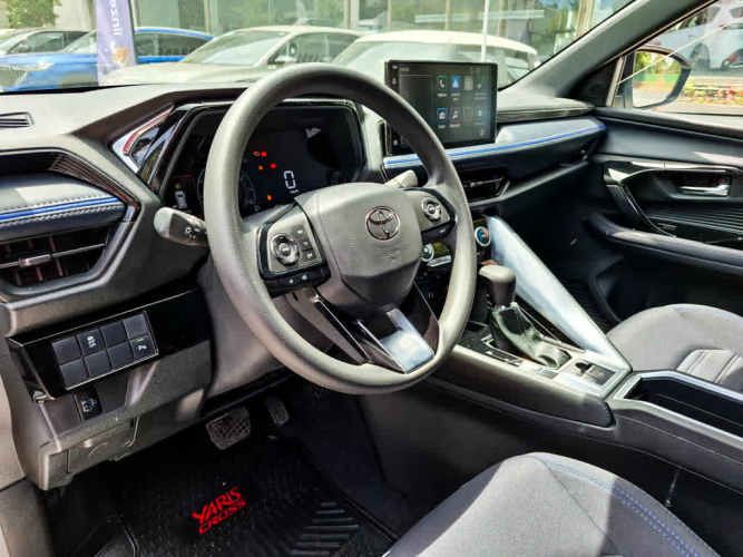 TOYOTA YARIS CROSS 2025