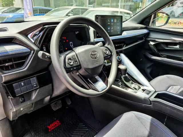 TOYOTA YARIS CROSS 2025