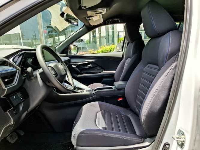 TOYOTA YARIS CROSS 2025