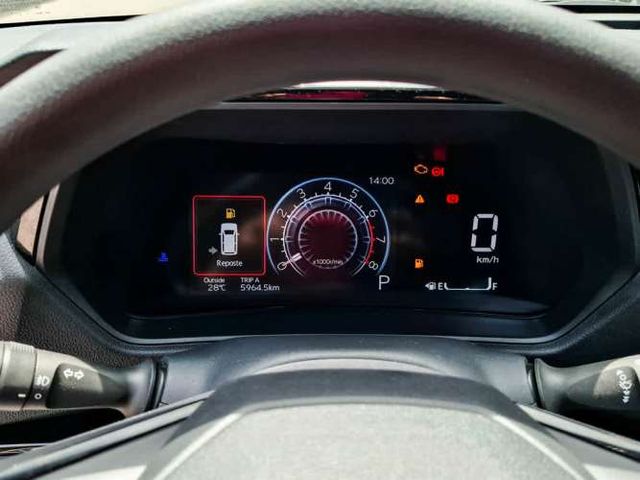 TOYOTA YARIS CROSS 2025