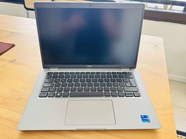 Notebook Dell Latitude 5440 – Core i7 / 16GB RAM / Estado Mint