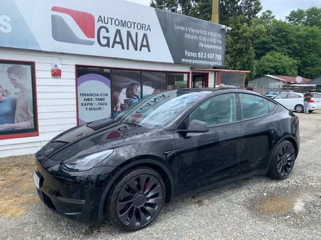 TESLA MODEL Y PERFORMANCE 2024