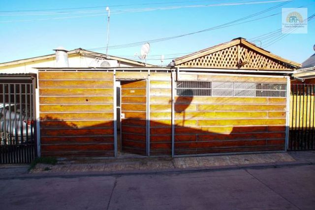 Se vende excelente casa en Maipú