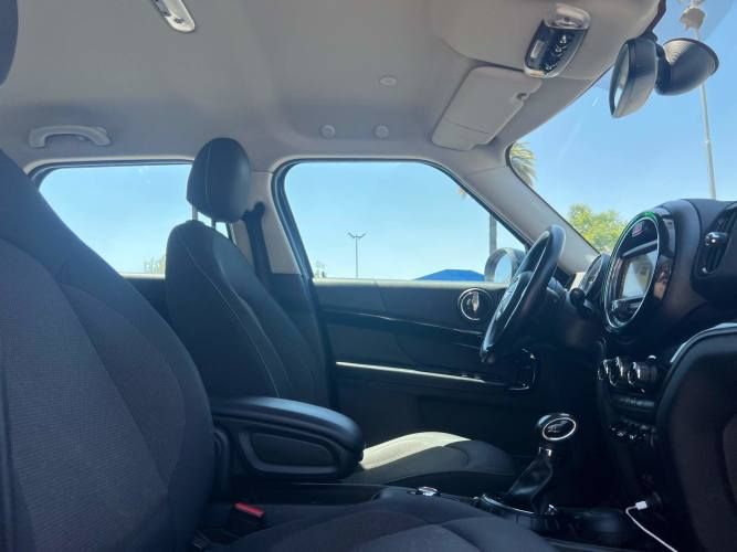 2017 MINI Countryman Cooper HB 1.5 Aut