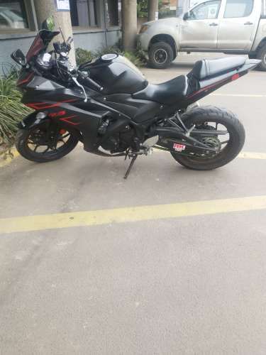 YAMAHA R3 2018