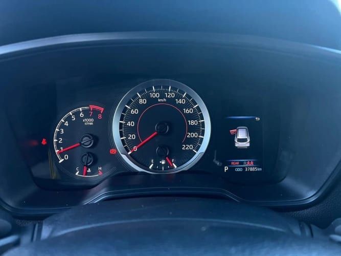 TOYOTA COROLLA CROSS 2024