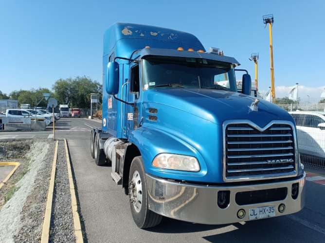 MACK PINNACLE HIGH RISE