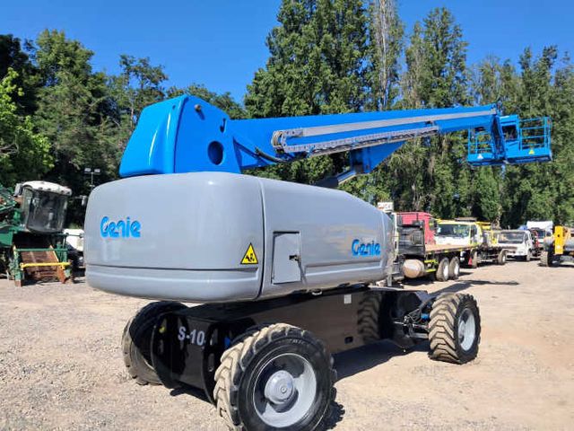 BRAZO ARTICULADO     Marca GENIE     Modelo S-105     Año 2010