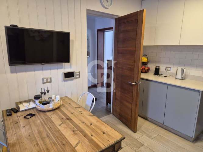 Casa Remodelada Sector Manquehue Oriente