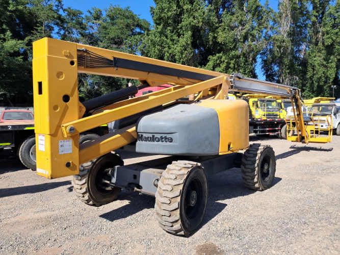 BRAZO ARTICULA      Marca HAULOTTE     Modelo HA260P     Año 2012