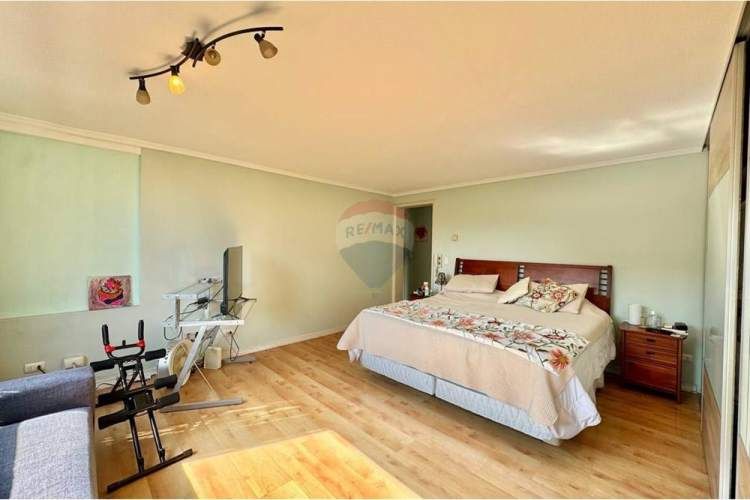 Amplio dpto 3d y 3b. barrio familiar.