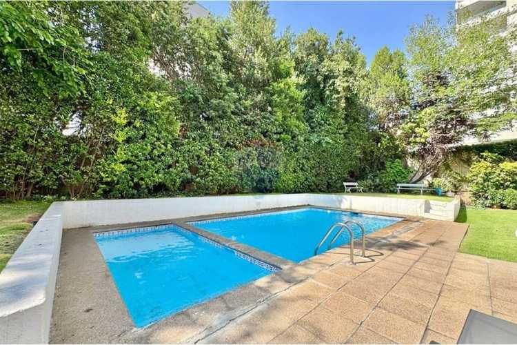 Amplio dpto 3d y 3b. barrio familiar.