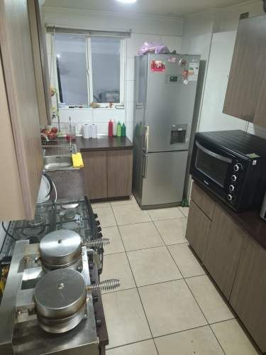 Se vende casa con patio y con local comercial en sector San Carlos Puente Alto