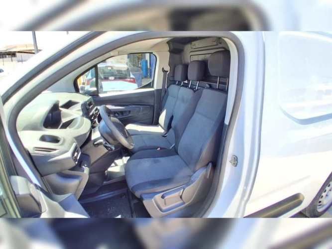 PEUGEOT PARTNER 2021