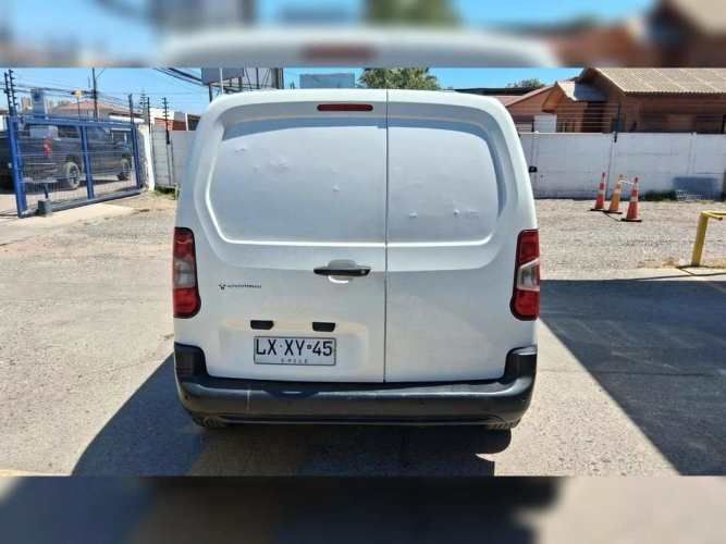 PEUGEOT PARTNER 2021