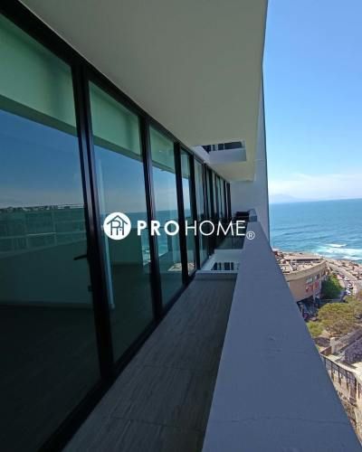 Activo Inmobiliario: Depto 1D con Restaurante y Piscina en Piso 28