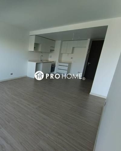 Activo Inmobiliario: Depto 1D con Restaurante y Piscina en Piso 28