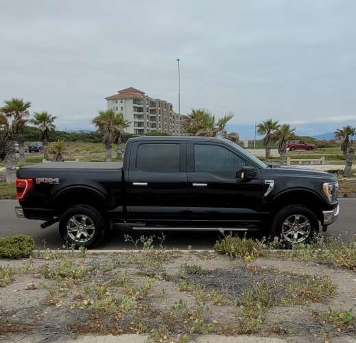 Ford F-150 XLT V8 4x4 