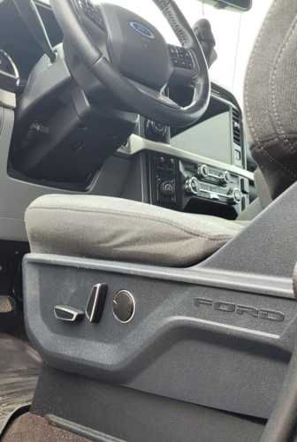 Ford F-150 XLT V8 4x4 