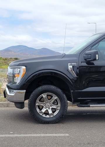 Ford F-150 XLT V8 4x4 