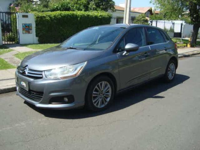 CITROEN C4 AÑO 2012 FULL EQUIPO