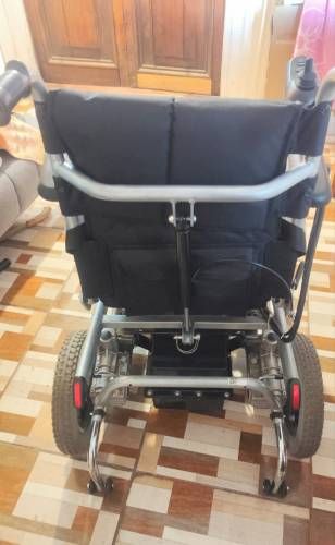 Silla eléctrica casi nueva