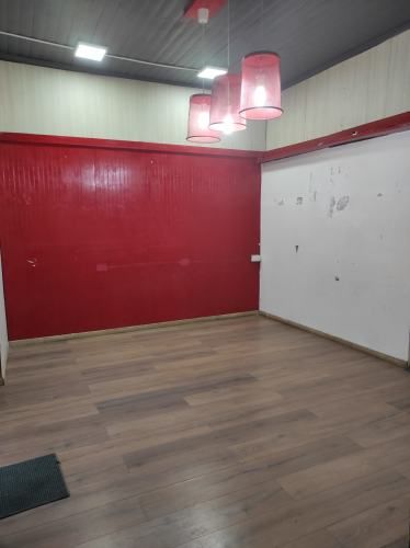 Se arrienda Local Comercial