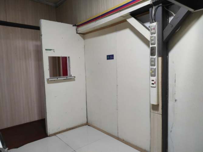 Se arrienda Local Comercial