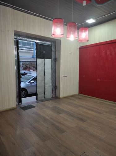 Se arrienda Local Comercial