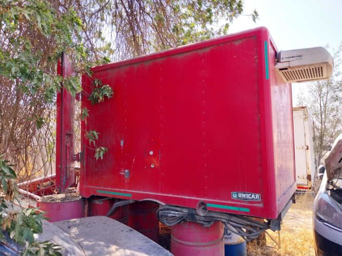CARROCERÍA CON EQUIPO DE FRIO THERMO KING C-300