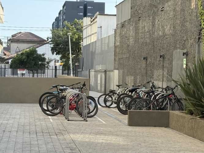 Se Vende Impecable Depto, Orientación Oriente, Curiñanca 715