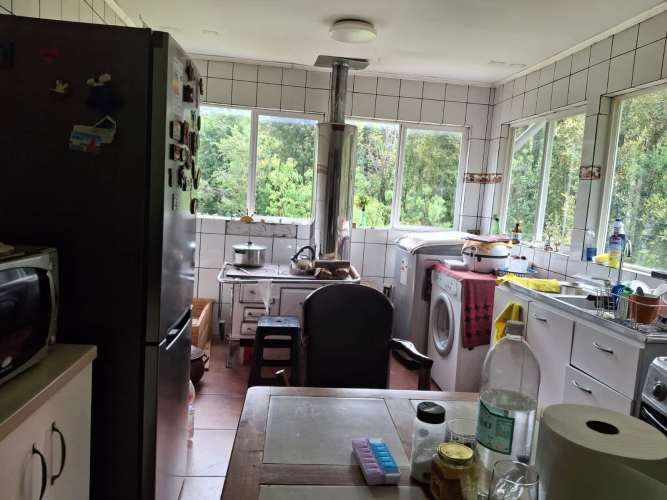 Se vende parcela con casa en  Ensenada km 42,4