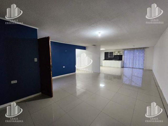 PARCELA CON CASA LINARES 8 MINUTOS DEL CENTRO