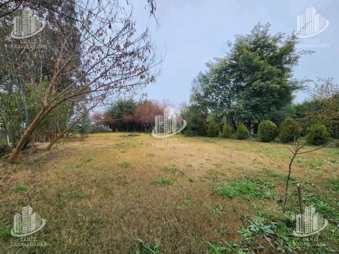 PARCELA CON CASA LONGAVÍ