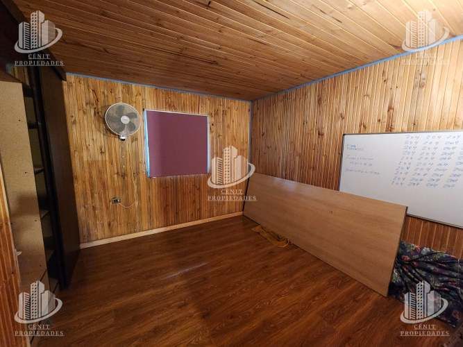 PARCELA CON CASA LONGAVÍ